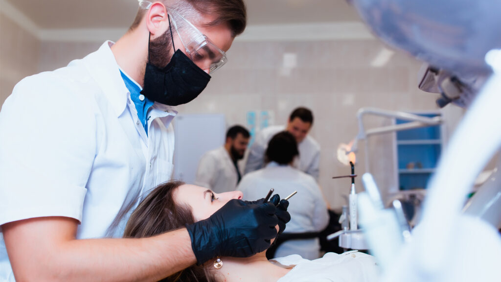 Live Webinar on How Digital Indirect Bonding Can Speed Up Your Busy Practice