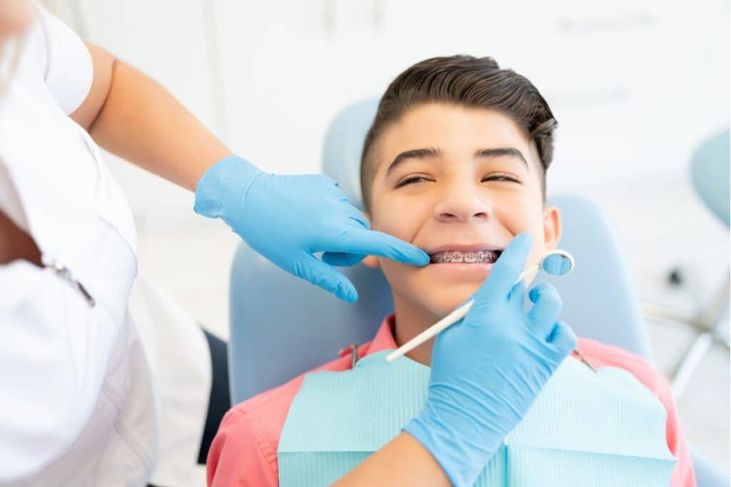 How to Manage Conflicts with Your Child During Orthodontic Treatment